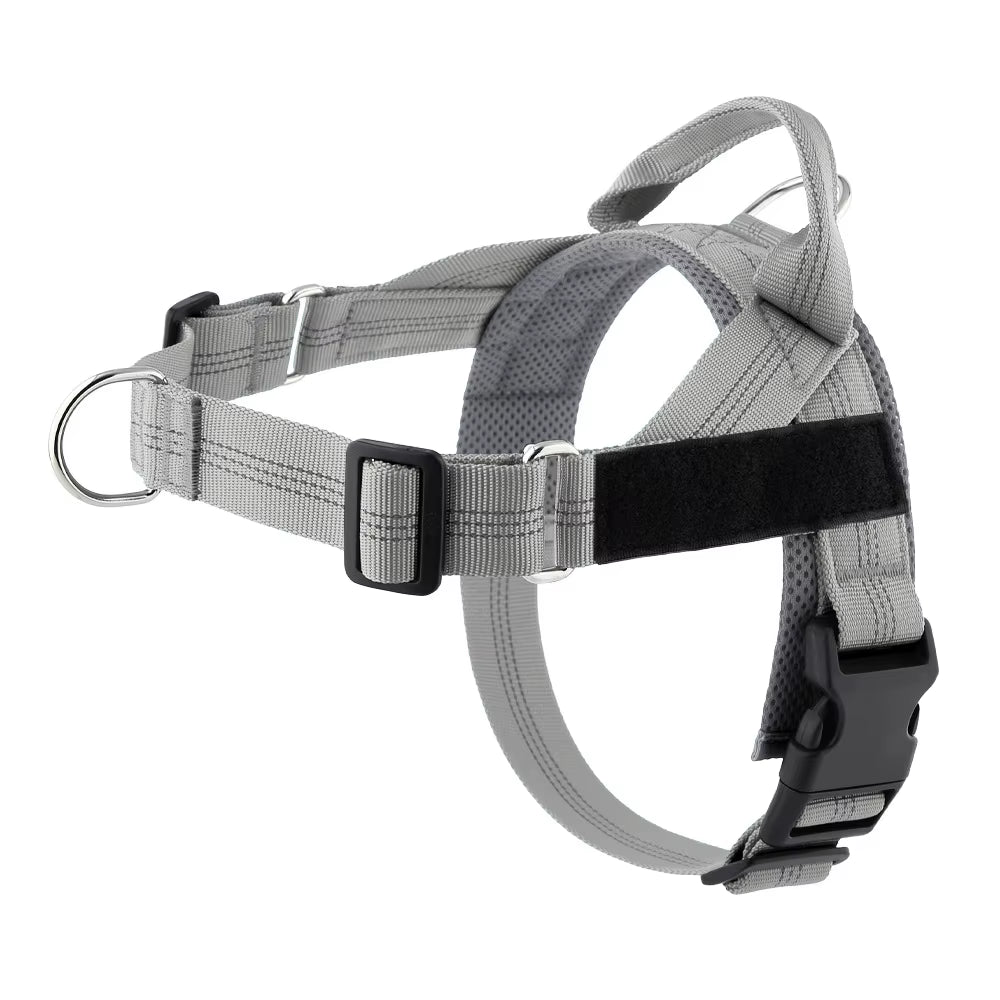 Individuell gestaltetes, reflektierendes No-Pull-Hundegeschirr mit personalisiertem Namensaufnäher
