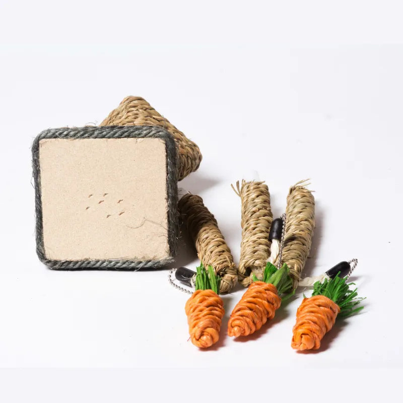 Katzenkratzbaum Im Baum-Design – Sisal-Kratzbaum mit Karotten-Spielzeugen