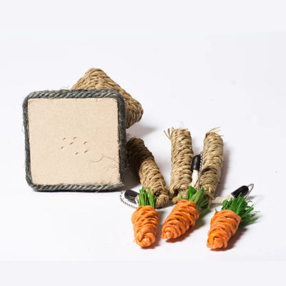Katzenkratzbaum Im Baum-Design – Sisal-Kratzbaum mit Karotten-Spielzeugen