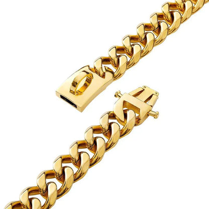 Hochwertige Hundekette Im Edlen Gold-look