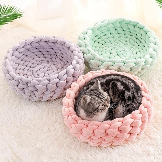 Geflochtenes Katzenbettchen