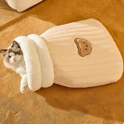 Kuscheliger Katzen-Schlafsack