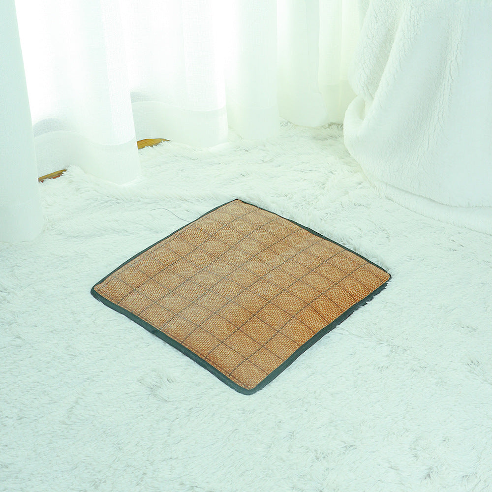 Luxuriöses Katzenzelt Mit Rattanliege