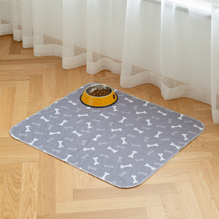 Auslaufsichere Pipi-Matte für Hunde
