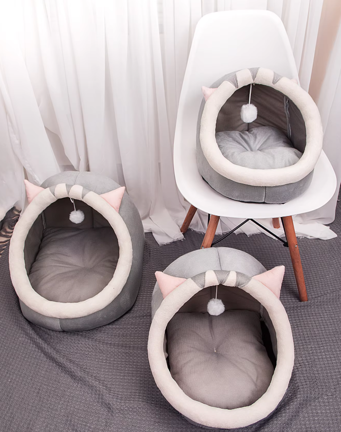 Kuscheliges Katzenbett Höhle – Weiches Iglo Mit Ohren  Spielball